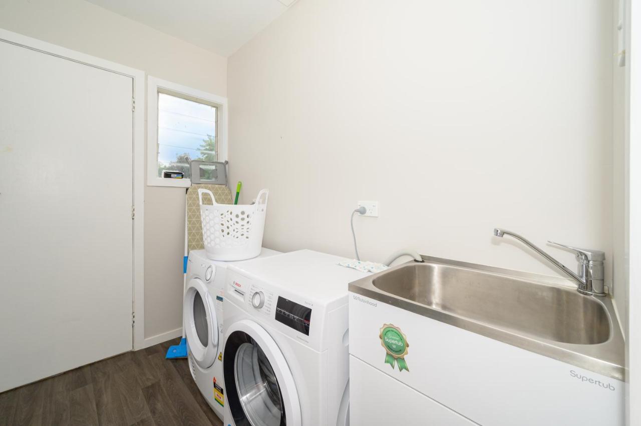Modernised Mackenzie With Central Location. Twizel Exterior photo